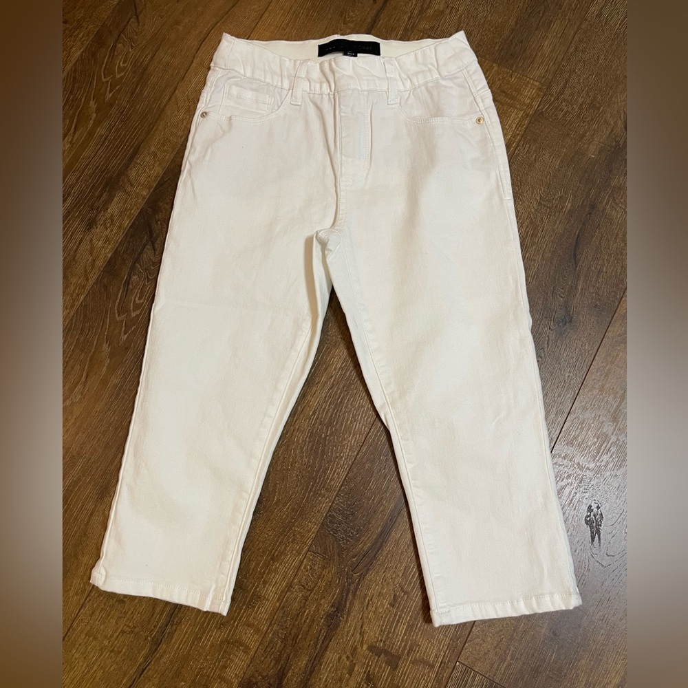 NWOT Boston Proper Capri Jeans in White, size 0